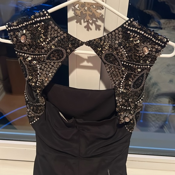 Like brand new Nicole Miller dress - Picture 3 of 5